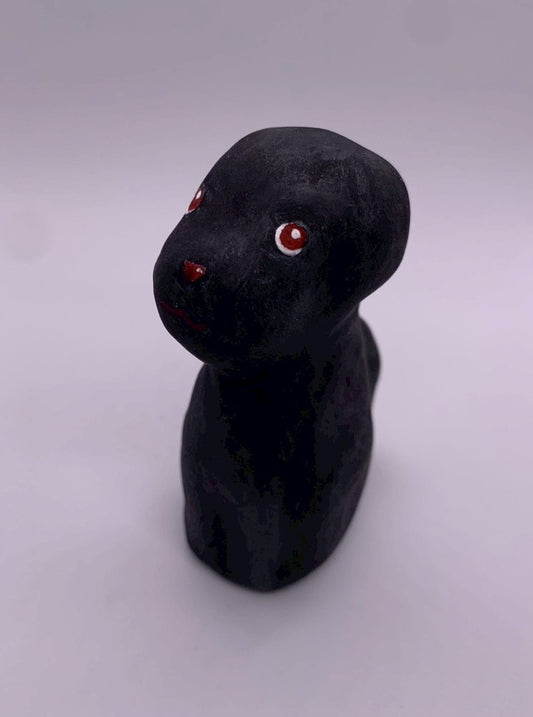 張り子の犬（トイプードル）