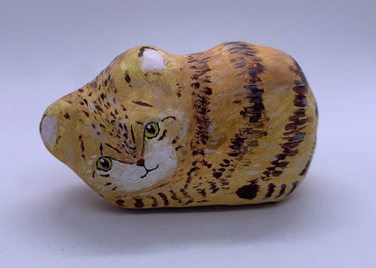 張り子の猫（茶トラ）