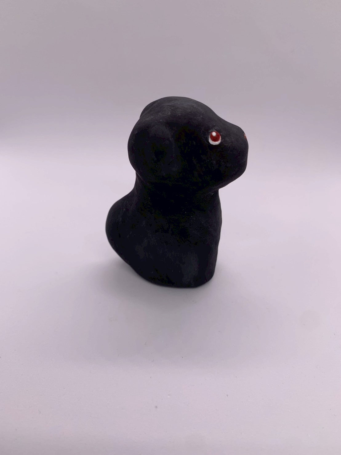 張り子の犬（トイプードル）