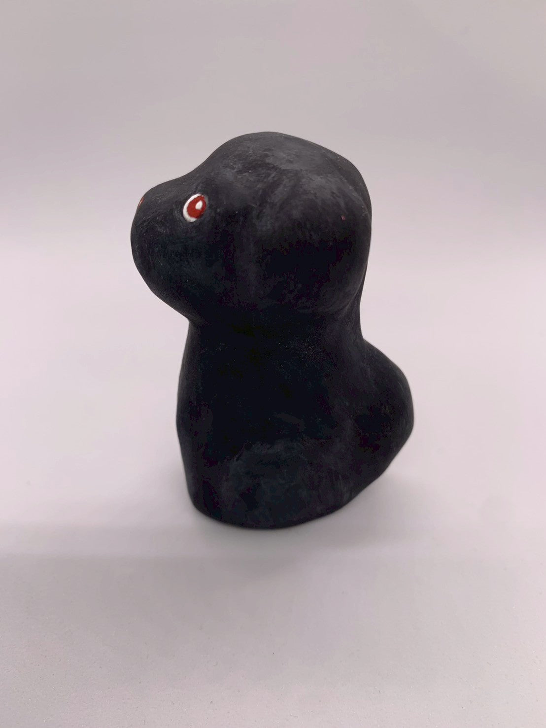 張り子の犬（トイプードル）