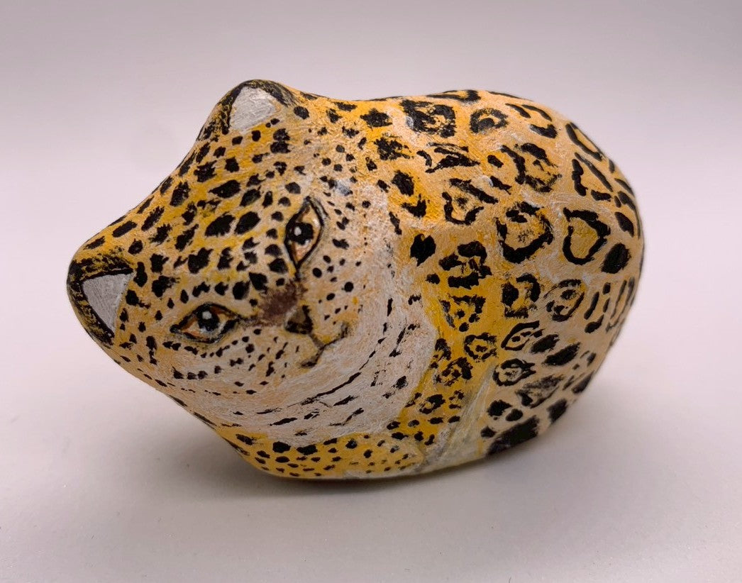 張り子の猫（ジャガー）