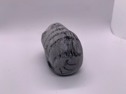 張り子の猫（サバトラ）