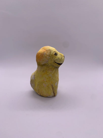 張り子の犬（ゴールデン・レトリバー）
